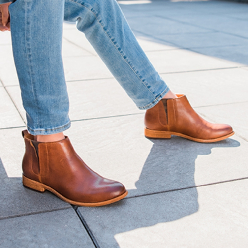KORK-EASE Velma Leather Chelsea Boot Size 9